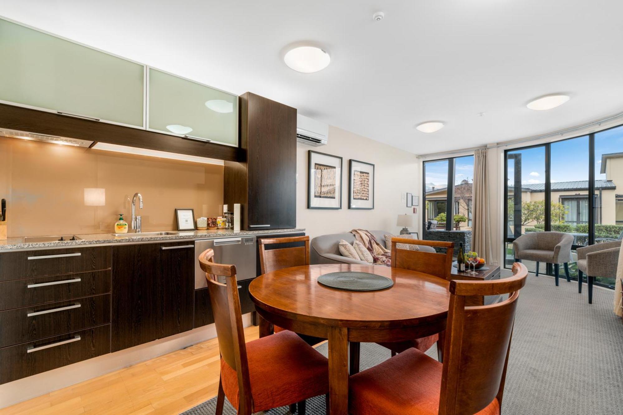 The Beacon - 2 Bedroom Town Center Apartment Queenstown Exterior foto